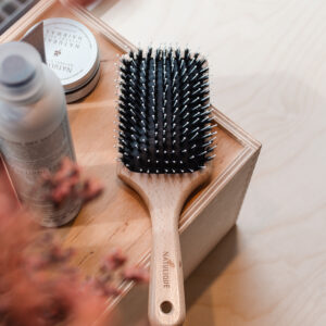 Brosse Plate